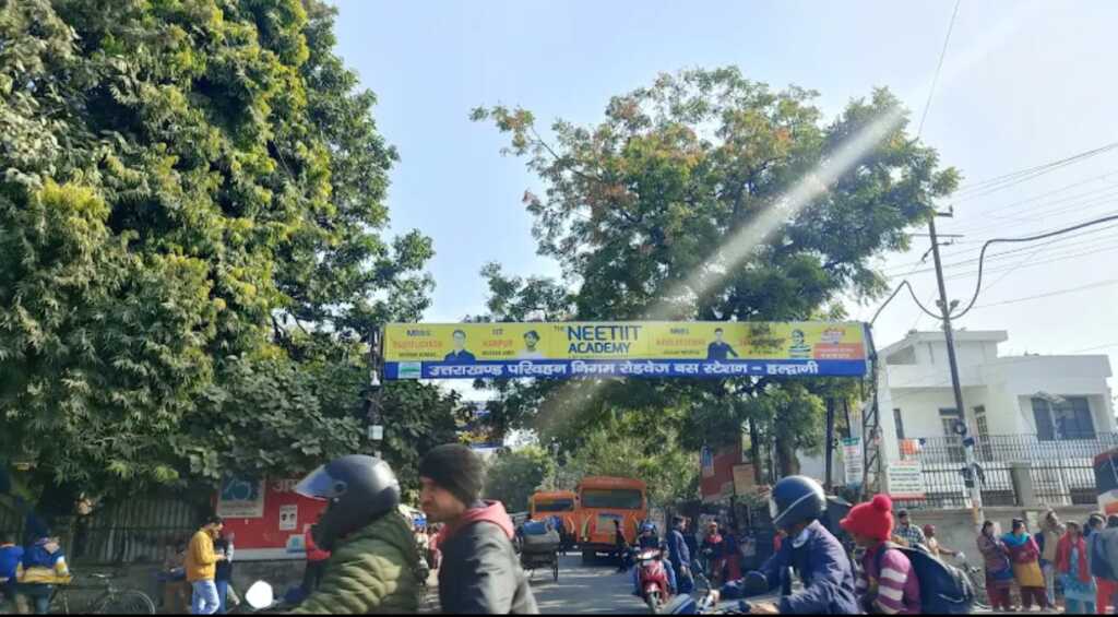 रोडवेज स्टेशन पर   व्यक्ति को  नशीला पदार्थ सुंघाकर लूट, 12 हजार रुपये और मोबाइल पार — कार्रवाई न होने से पीड़ित परेशान